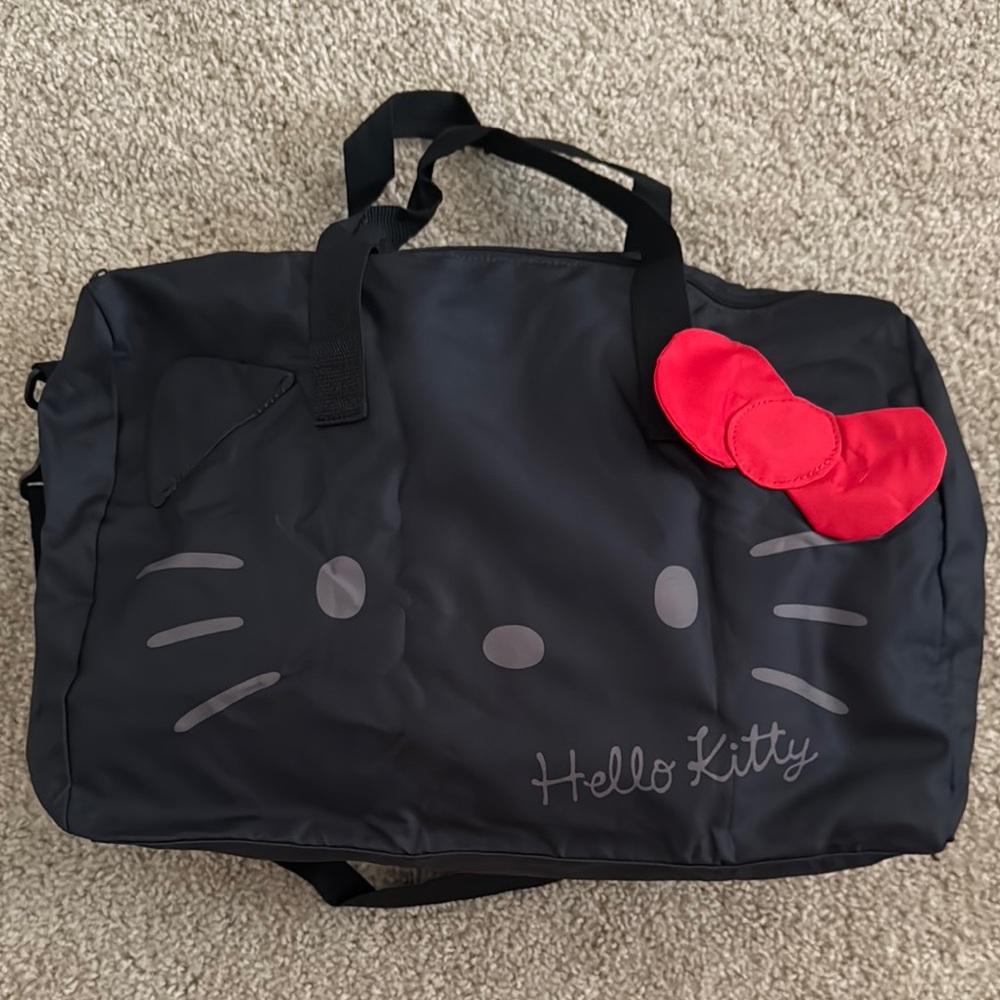 Foldable/Packable Hello Kitty Duffle Bag